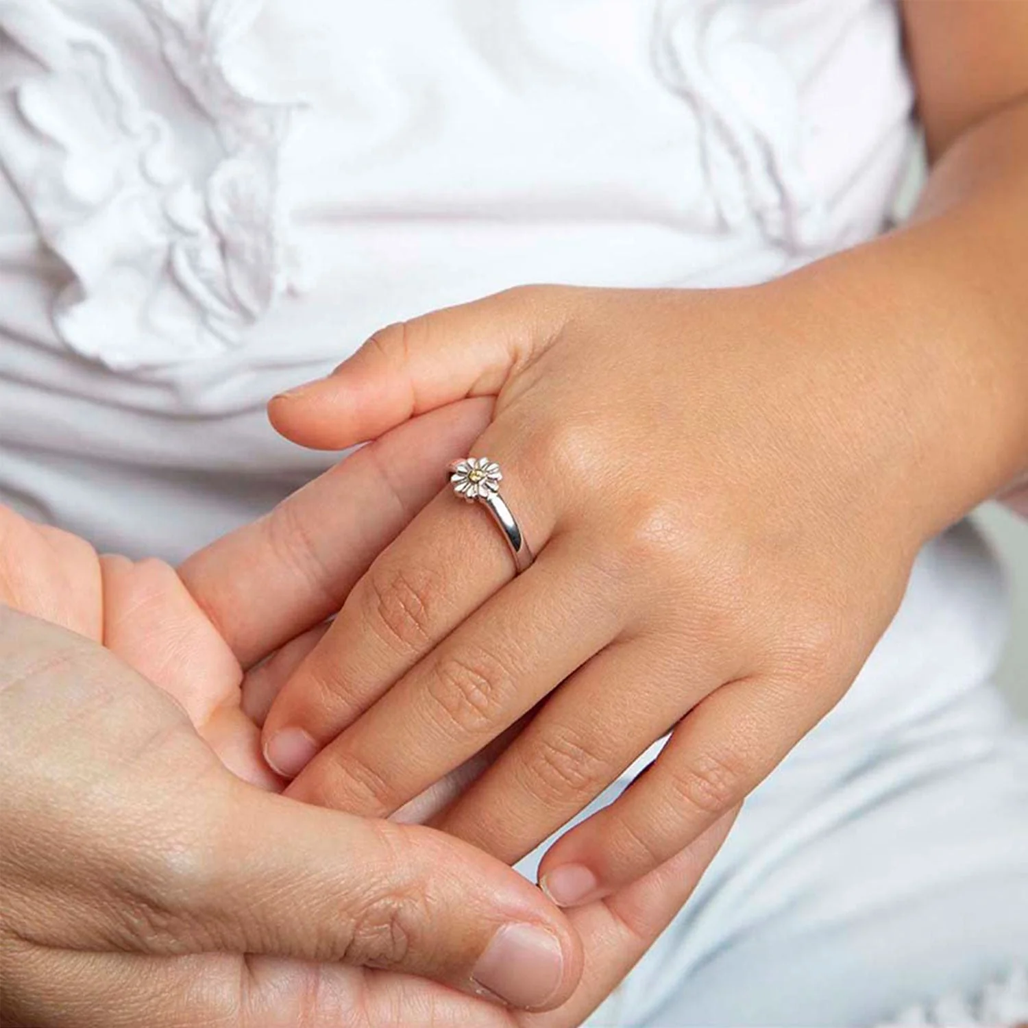 925 Sterling Silver Kids Daisy Ring - Image 2