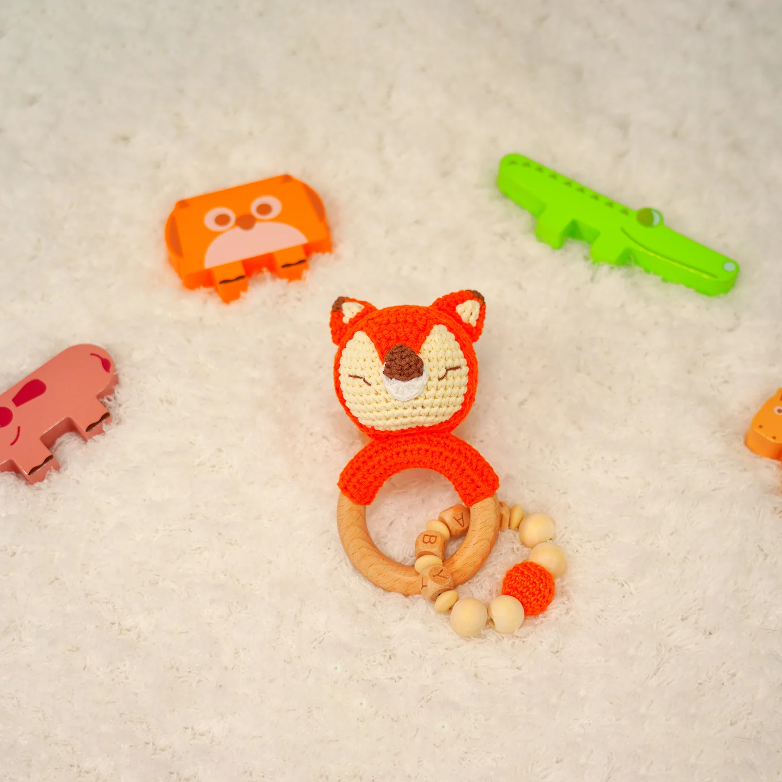 Baby Rattle Fox Toy with Wooden Teeth Ring Bracelet Style - Image 4