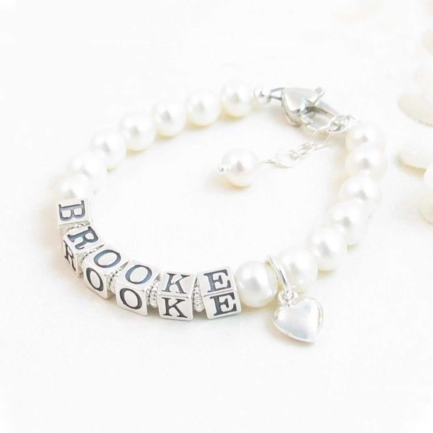 Personalized Pearl Baby and Girl‘s Name Bracelet for First Communion Gift - Image 4