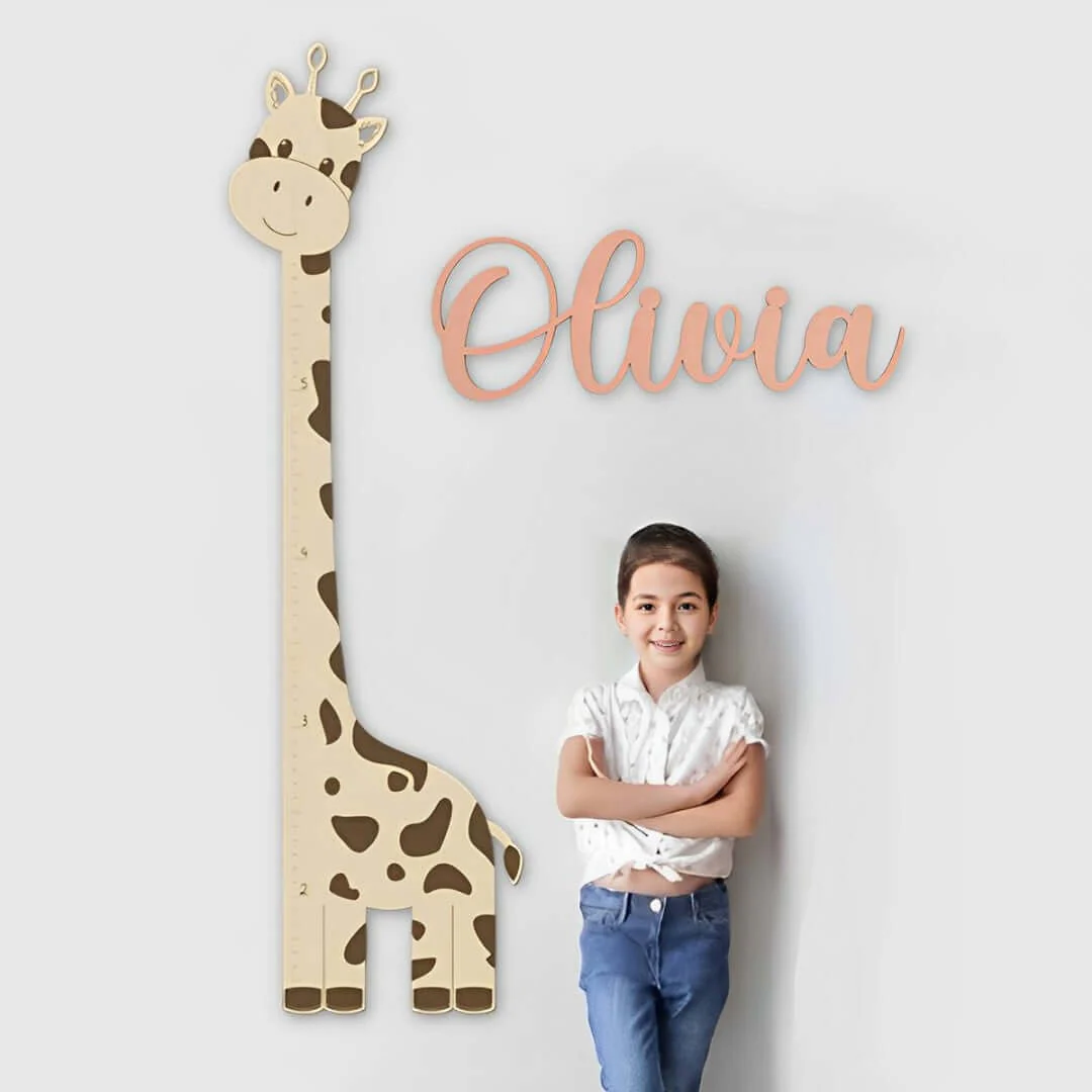 Wooden Giraffe Growth Chart Ruler with Name Sign - Image 3